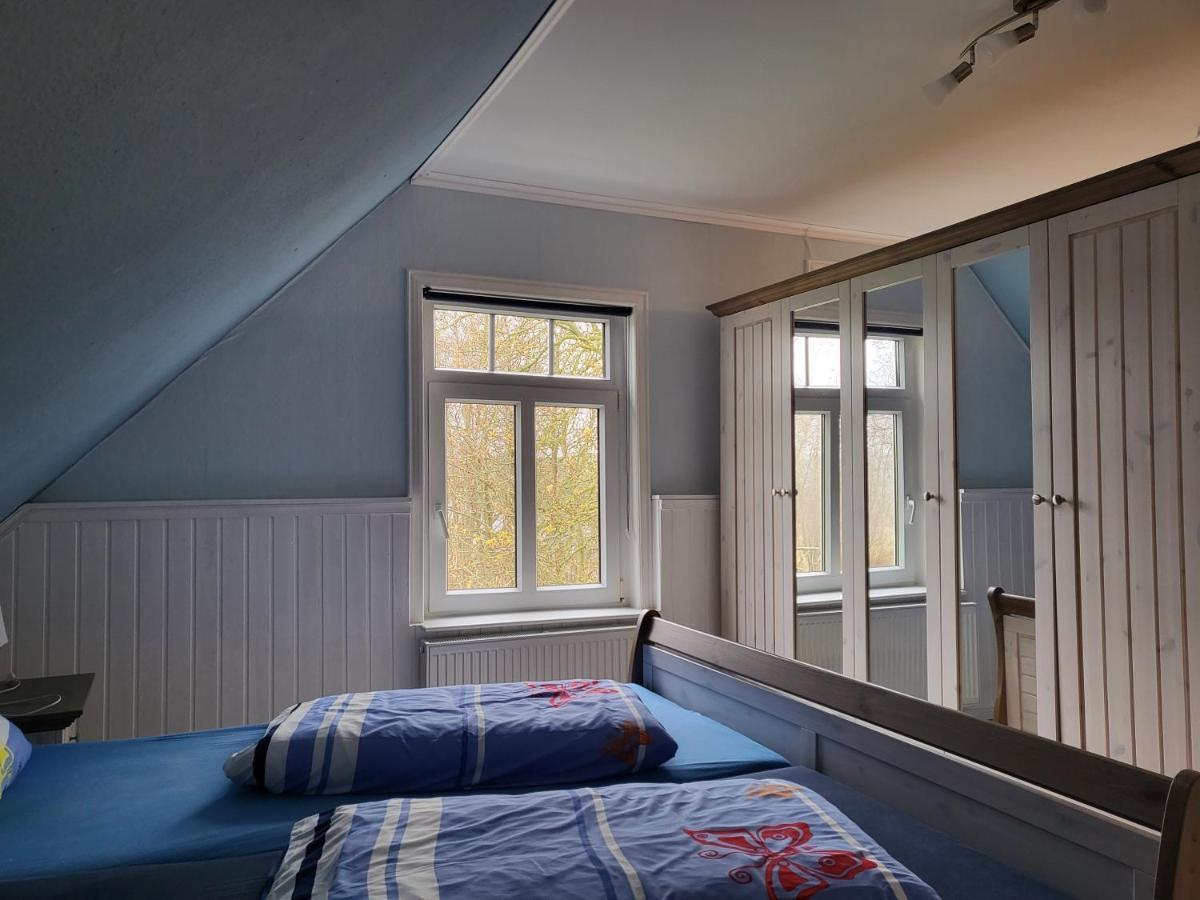 Апартаменты Urlaub Im Blauen Haus Sehestedt  Экстерьер фото